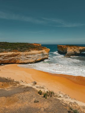 Büyük Okyanus Yolu 'ndaki Londra Köprüsü Sahil Manzarası, Victoria, Avustralya