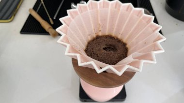 Kahve damlaları, kahve makinesi, kahve serinliği...., 