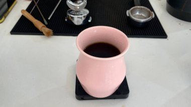 Kahve damlaları, kahve makinesi, kahve serinliği...., 