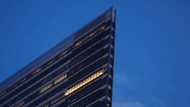 Mimarinin Düşük Açı Görünümü Arkaplan, İş, Modern Mimarlık Binası Arkaplanı, Boşluğu Kopyala