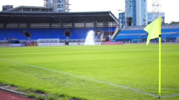 Campo de fútbol, Bandera de la esquina — Vídeo de stock