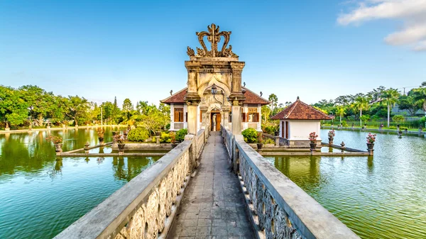 Historický vodní palác v Bali. — Stock fotografie