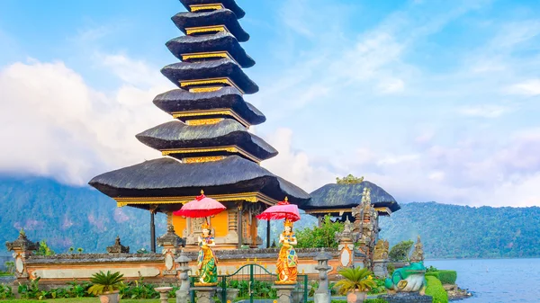 Pura Ulun Danu Batur je chrám v Bali — Stock fotografie