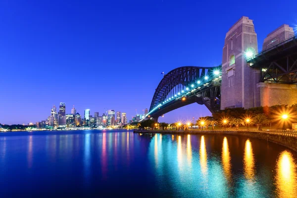 Sydney Harbour Bridge at sunrise — Stock Photo, Image