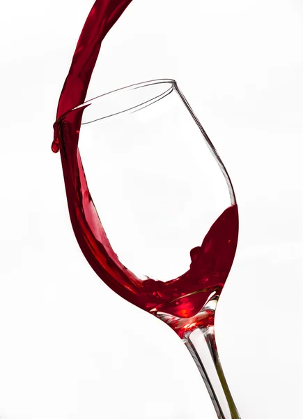 Versare un bicchiere di vino rosso . — Foto Stock