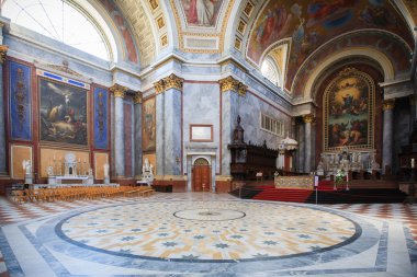 St. Adalbert içinde Estergon Bazilikası içinde