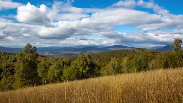 Hermoso Lapso Tiempo Las Montañas Otoño Rayos Sol Las Montañas — Vídeos de Stock