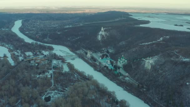 Ωραία Θέα Του Svyatogorsk Lavra Ορθόδοξο Μοναστήρι Χειμώνα — Αρχείο Βίντεο
