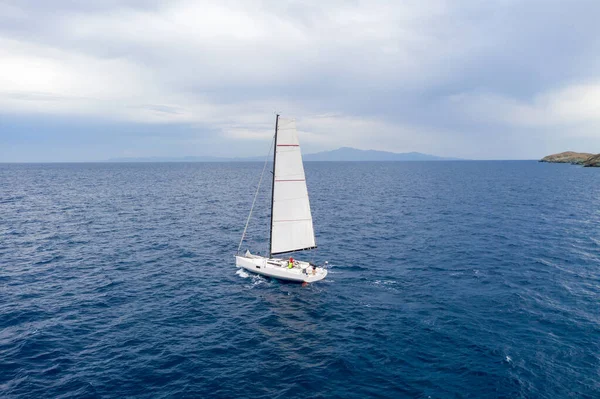 Sailing Sailboat White Sails Cloudy Sky Rippled Sea Background Summer — Stock Photo, Image