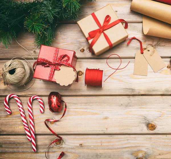 Karácsonyi Előkészületek Ajándék Dobozok Csomagolás Lapos Feküdt Háttér Felső Nézet — Stock Fotó