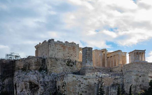 Athens Greece Acropolis Rock Propylaea Gate View Areopagus Hill Blue — Stock Photo, Image