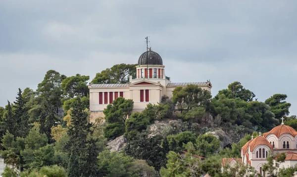 ギリシャのアテネ 丘の上の国立展望台 プラカ通りからの眺め — ストック写真