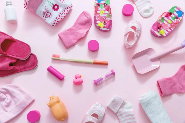 Baby Flicka Tillbehör Baby Dusch Platt Låg Rosa Färg Kläder — Stockfoto