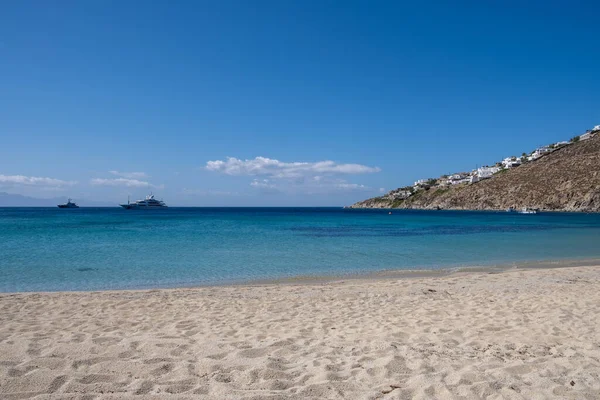 Mykonos Island Cyclades Greece Cruising Aegean Sea Psarou Sandy Beach — Stock Photo, Image