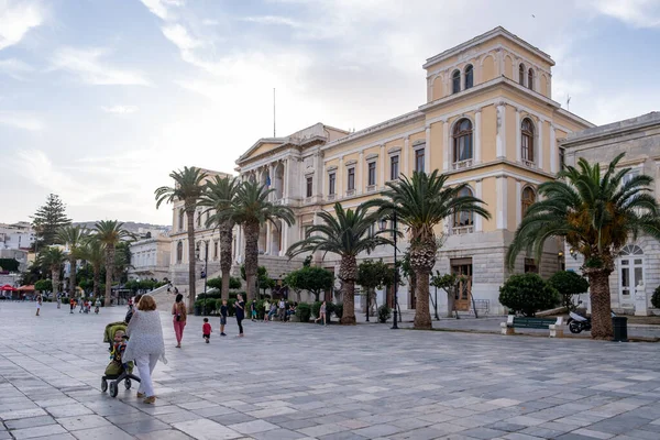 Syros Eiland Cycladen Griekenland Mei 2021 Bezienswaardigheid Bestemming Het Neoklassieke — Stockfoto
