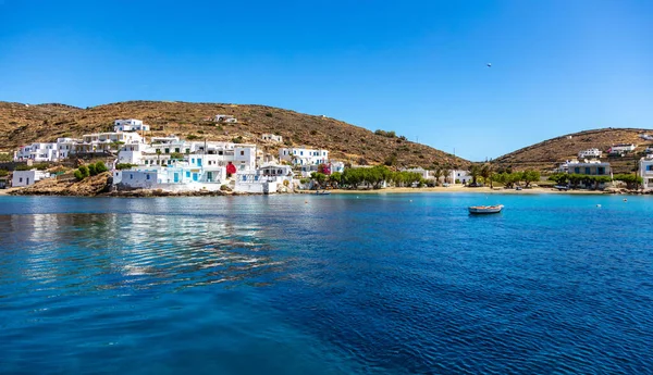 Isola Sifnos Villaggio Pescatori Faros Spiaggia Sabbiosa Grecia Cicladi Edifici — Foto Stock