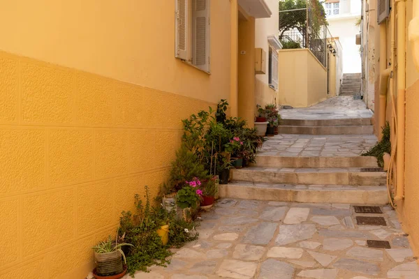 Arquitetura Tradicional Ilha Grega Calçada Vazia Beco Estreito Com Escadas — Fotografia de Stock