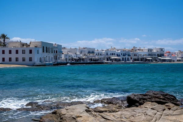 Mykonos Cycladen Griekenland Mei 2021 Gebouwen Aan Het Water Blauwe — Stockfoto