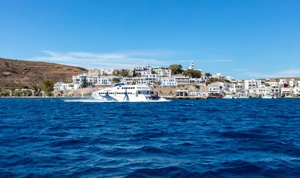 Острів Мілош Порт Адамас Марина Циклади Греції Травня 2021 Року — стокове фото