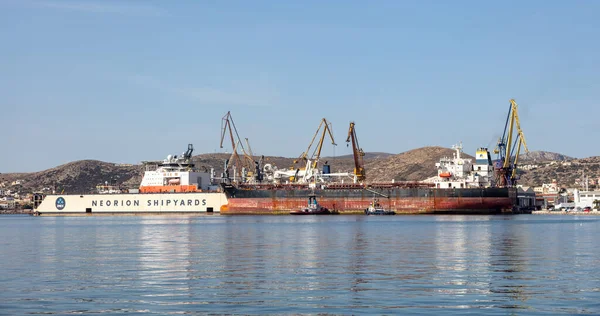 Île Syros Cyclades Grèce Mai 2021 Chantier Naval Neorion Port — Photo