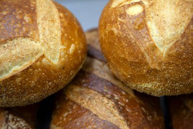 Taze İtalyan Ekmeği Somunları