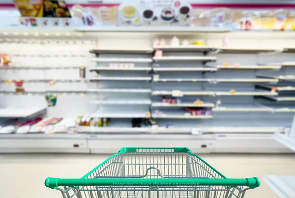 Prateleiras Vazias Loja Supermercados Devido Novo Surto Pânico Por Coronavírus — Fotografia de Stock