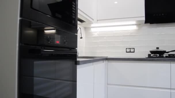 Light Interior White Kitchen Compact Apartment Black White Furniture Minimalistic — Stock Video