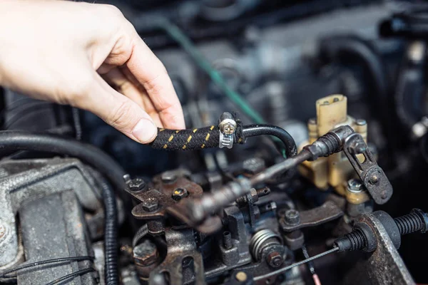 check of fuel hoses of a diesel engine of a car, diagnostics.