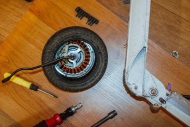 Elektrikli scooter tamiri, elektrikli motor bakımı.