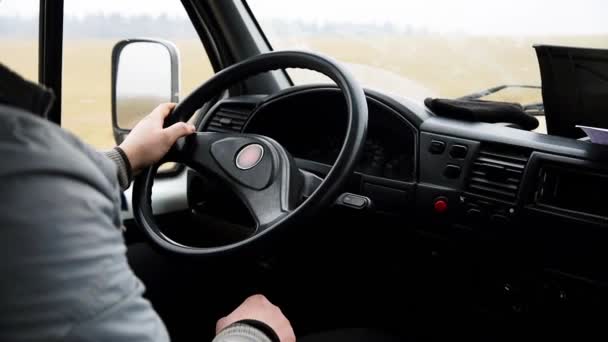 Imágenes Hombre Conductor Está Conduciendo Coche — Vídeos de Stock