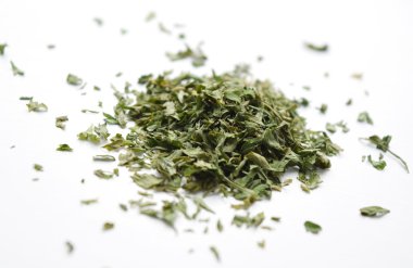 Kurutulmuş maydanoz