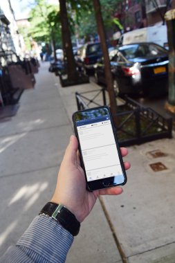 Facebook app iPhone 6 yükleme