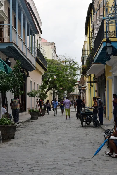 Rua no centro de Havana, Cuba — Fotografia de Stock