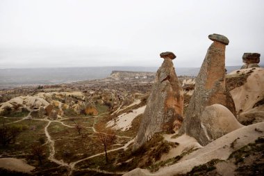 Kapadokya Peri Bacaları, Volkanik Patlama sonucu Doğal Taşlar, Türkiye