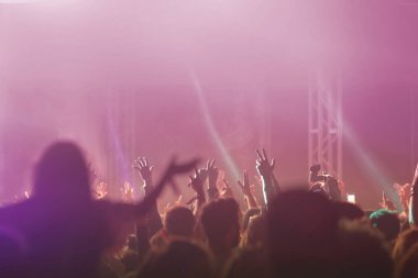 Topluluk Konserleri, Eğlence, Müzik ve Dans