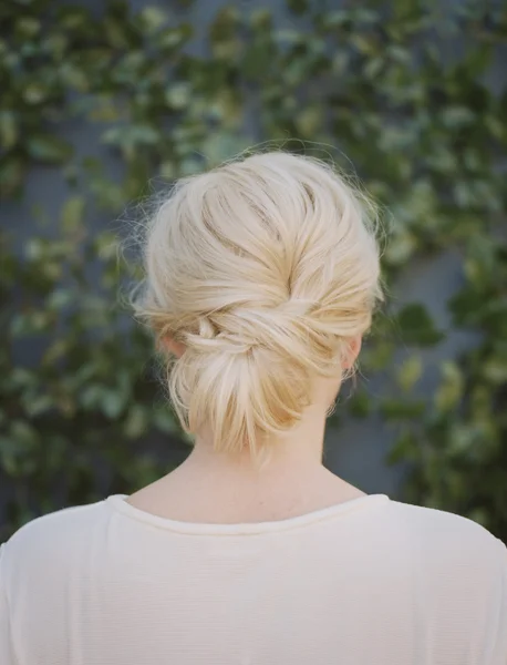 Back view of blonde woman — Stock Photo, Image