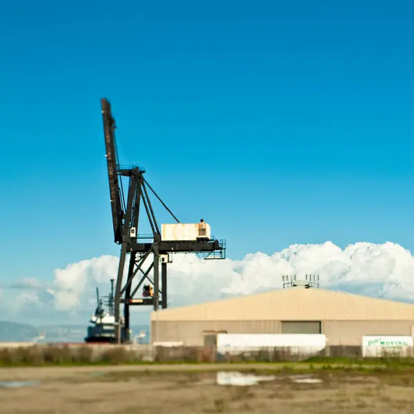 Crane Docks Side Wharf — Stock Photo, Image