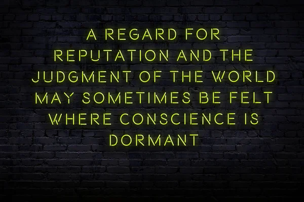 Нічний вид неонового знаку на цегляній стіні. мудрий каутаут . — стокове фото