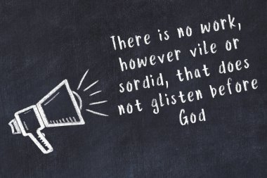 Bilge motivasyonel yazıtlı siyah karatahtaya hoparlör çizimi