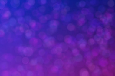 Bokeh 'te benekleri olan patlıcan renkli astrakt arkaplan.