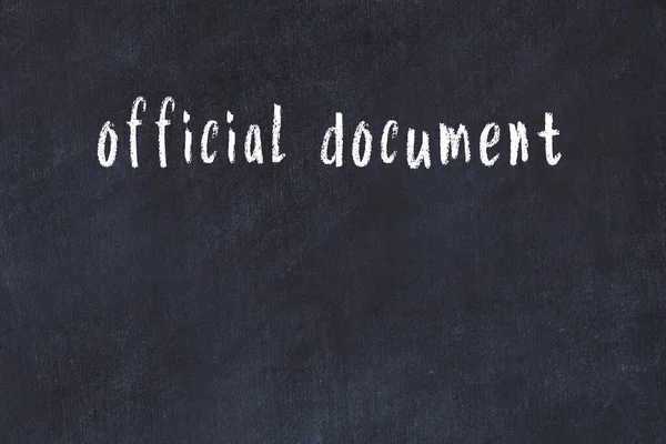 Kreda Odręcznie Napisany Oficjalny Dokument Czarnym Biurku — Zdjęcie stockowe