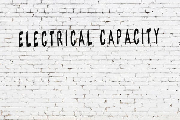 Krijt Handgeschreven Inscriptie Elektrische Capaciteit Zwart Bureau — Stockfoto