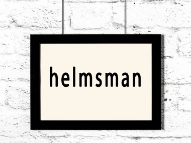 Beyaz tuğla duvarda asılı siyah ahşap çerçeve. 