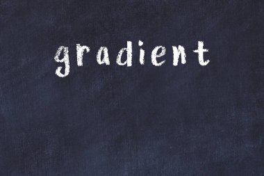 Üzerinde el yazısı olan üniversite yazı tahtası gradyanı