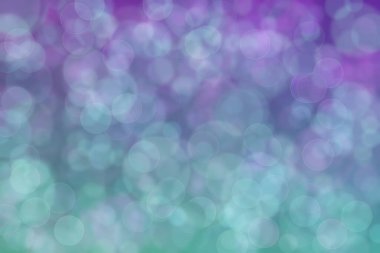 Mor 'dan suya doğru eğimli yeşil renk ve daire şeklinde desenler.