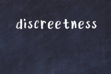 Tarayıcı penceresinin sayfa başlığı yazma gizliliği ile kapatılmasının tebeşir çizimi  