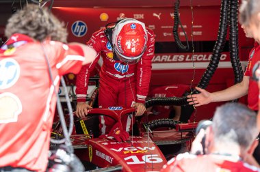 Macaristan GP GP GP F1 2025 17 Ekim 'de Budapeşte, Macaristan - Ferrari Formula 1 Charles Leclerc sürücüsü