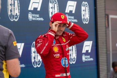 Macaristan GP GP GP F1 2025 17 Ekim 'de Budapeşte, Macaristan - Ferrari Formula 1 Charles Leclerc sürücüsü