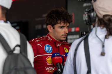 Macaristan GP GP GP F1 2025 17 Ekim 'de Budapeşte, Macaristan - Ferrari Formula 1 Charles Leclerc sürücüsü