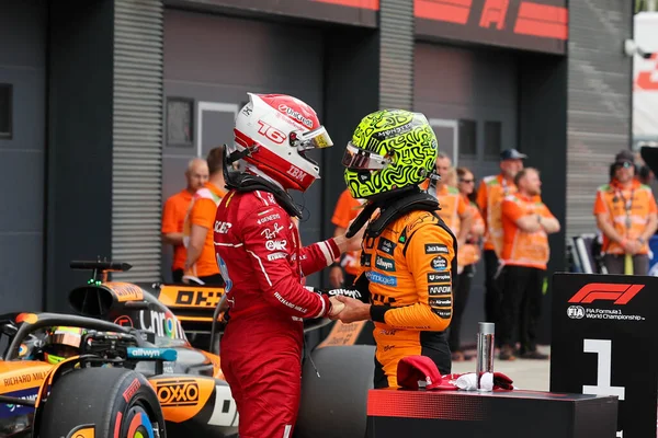 Macaristan GP GP GP F1 2025 17 Ekim 'de Budapeşte, Macaristan - Ferrari Formula 1 Charles Leclerc sürücüsü